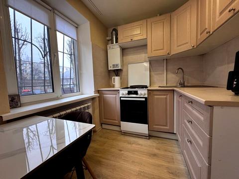 квартира за адресою Олександра Поля просп. (Кірова), 76-Б