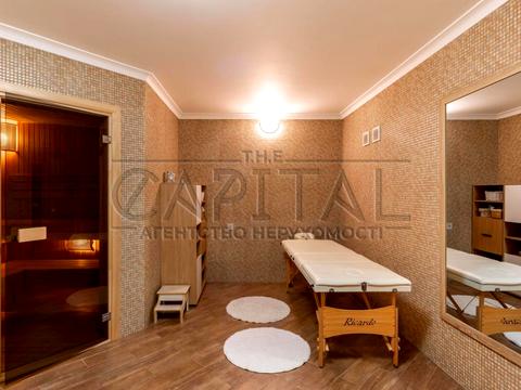 будинок за адресою вул. Василя Стуса