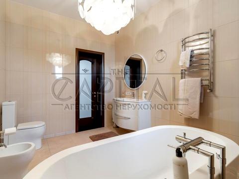 будинок за адресою вул. Василя Стуса