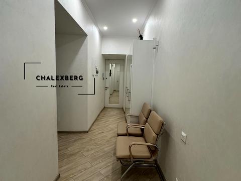 комерційна за адресою Дарвіна вул., 10