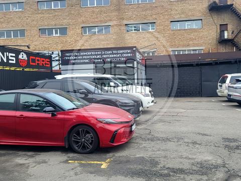 коммерческая по адресу Степана Бандеры просп. (Московський), 5