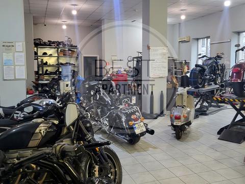 коммерческая по адресу Степана Бандеры просп. (Московський), 5