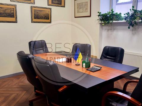 коммерческая по адресу Степана Бандеры просп. (Московський), 5