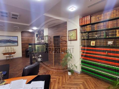 коммерческая по адресу Степана Бандеры просп. (Московський), 5