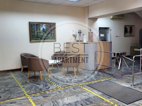 коммерческая по адресу Степана Бандеры просп. (Московський), 5