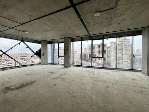 комерційна за адресою Василя Стуса вул., 35