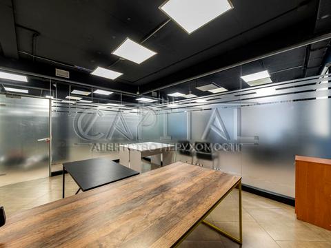 комерційна за адресою Київ, Андрія Верхогляда вул. (Михайла Драгомирова), 14-А