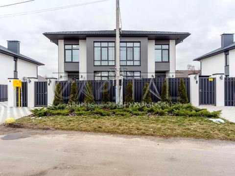 будинок за адресою Озерна вул., 1