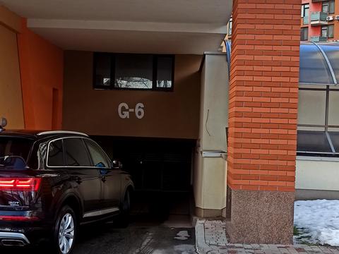 комерційна за адресою Київ, Юлії Здановської вул. (Ломоносова), 71