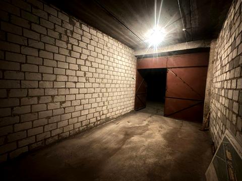 паркомісце за адресою Північна вул. (Північна), 5