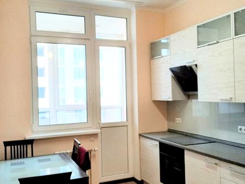 квартира за адресою Гната Хоткевича вул. (Червоногвардійська), 8