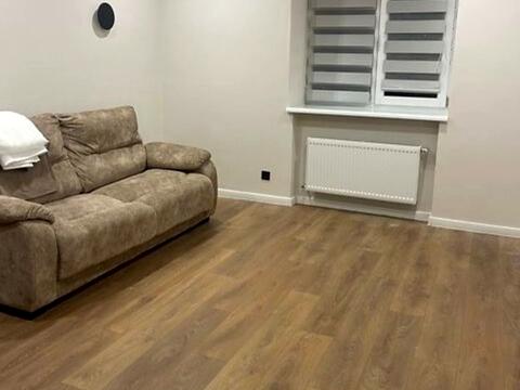 квартира за адресою Центральна вул. (Мічуріна), 2а