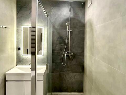 квартира за адресою Центральна вул. (Мічуріна), 2а