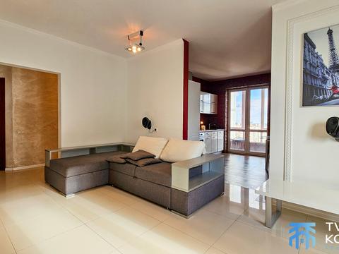 квартира за адресою Дніпровська набережна вул., 1-А