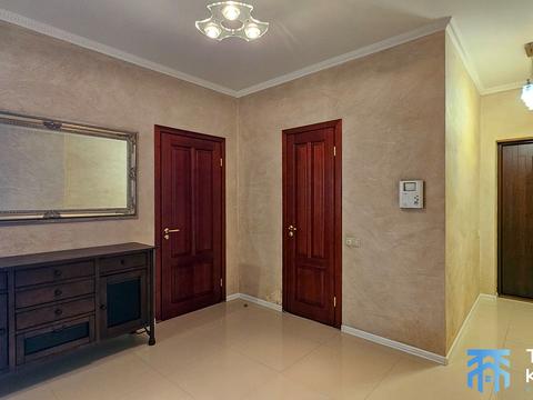 квартира за адресою Дніпровська набережна вул., 1-А