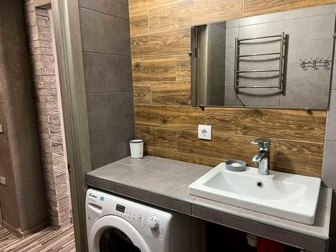 квартира за адресою Перемоги просп., 60а