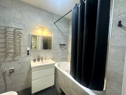 квартира за адресою Регенераторна вул., 4 к4