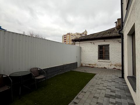 коммерческая по адресу провулок Ручай, 6