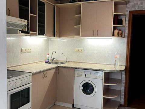 квартира за адресою Володимира Івасюка просп. (Героїв Сталінграду), 60