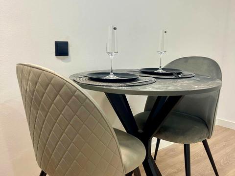 квартира за адресою Юності вул., 9