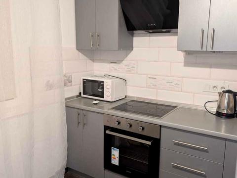 квартира за адресою Михайла Донця вул., 2-А