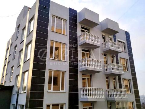 комерційна за адресою Київ, Гетьманська вул. (Майкопська), 1-А