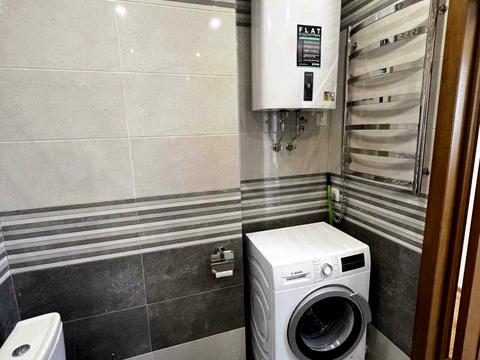 квартира за адресою Сім'ї Кульженків вул. (Петра Дегтяренка), 31-Б