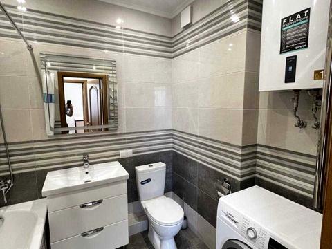 квартира за адресою Сім'ї Кульженків вул. (Петра Дегтяренка), 31-Б