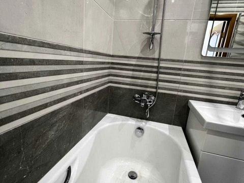 квартира за адресою Сім'ї Кульженків вул. (Петра Дегтяренка), 31-Б