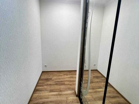 квартира за адресою Сім'ї Кульженків вул. (Петра Дегтяренка), 31-Б