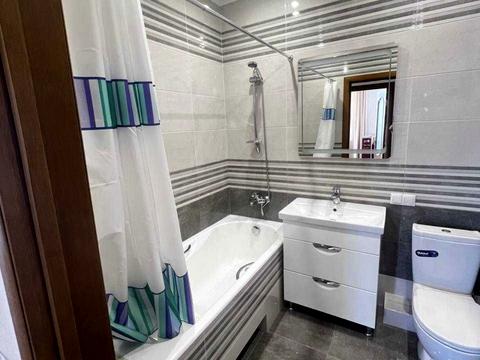 квартира за адресою Сім'ї Кульженків вул. (Петра Дегтяренка), 31-Б