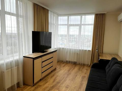 квартира за адресою Сім'ї Кульженків вул. (Петра Дегтяренка), 31-Б