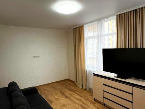 квартира за адресою Сім'ї Кульженків вул. (Петра Дегтяренка), 31-Б