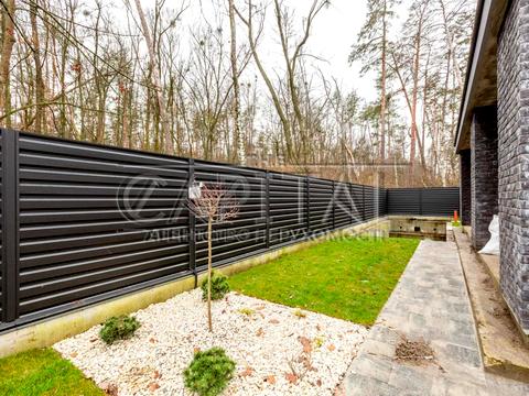 будинок за адресою Валерія Лобановського вул.