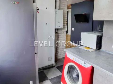 квартира за адресою Гетьмана Кирила Розумовського вул. (Миколи Краснова), 12-А