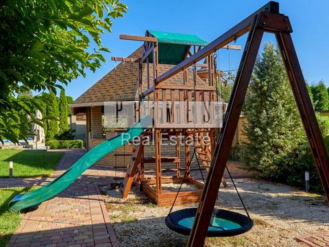 дом по адресу лісова, 1