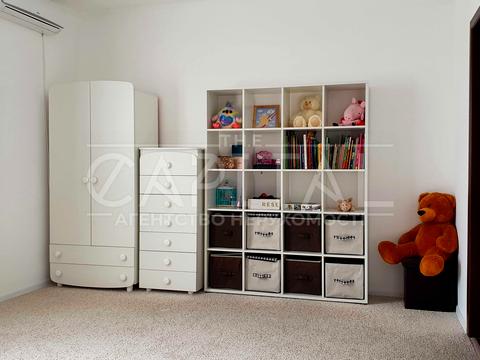 будинок за адресою Крута вул.