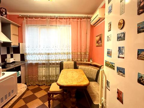 квартира за адресою Червоної Калини просп. (Володимира Маяковського), 15-В