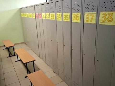 комерційна за адресою Майдан Озерний вул. (Боброва), 3