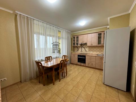 квартира за адресою Авіаконструктора Ігоря Сікорського вул. (Танкова), 4-Г