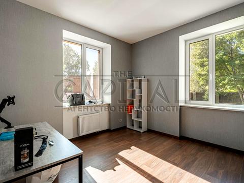 дом по адресу Світанкова