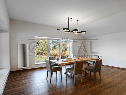 дом по адресу Світанкова