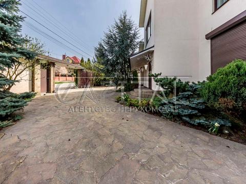 будинок за адресою с. Гатне, Дружби вул., 3