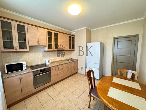 квартира за адресою Авіаконструктора Ігоря Сікорського вул. (Танкова), 1-Б