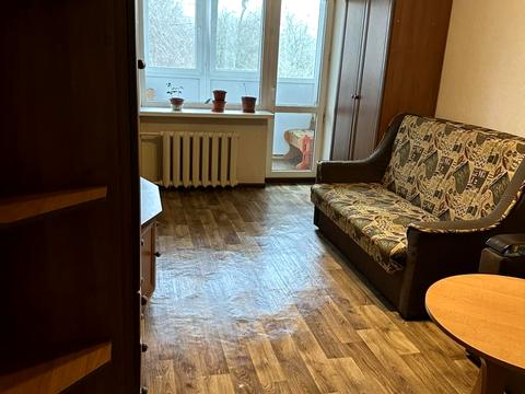 квартира по адресу Листопадова ул., 1а