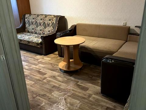 квартира по адресу Листопадова ул., 1а