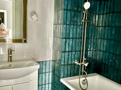 квартира за адресою с. Крижанівка, Владислава Бувалкіна вул., 60-Ж