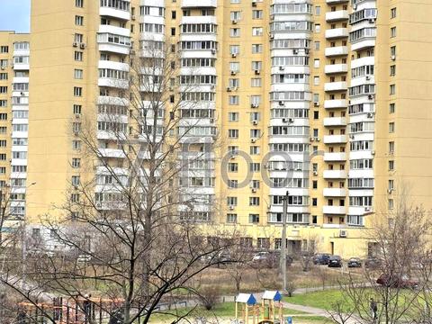 квартира за адресою Червоної Калини просп. (Володимира Маяковського), 1-Б