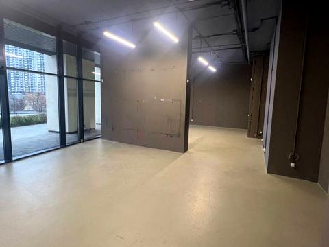 комерційна за адресою Київ, Зарічна вул., 4к1