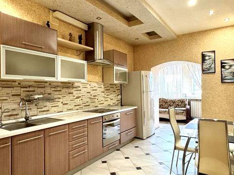 квартира за адресою Володимира Івасюка просп. (Героїв Сталінграду), 6